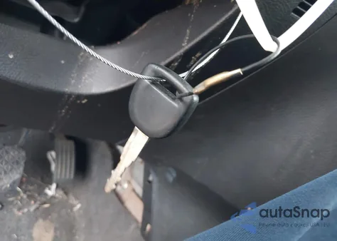 2010 Mazda Mazda3 I Sport z USA, uszkodzony, nr VIN JM1BL1SG4A1329263